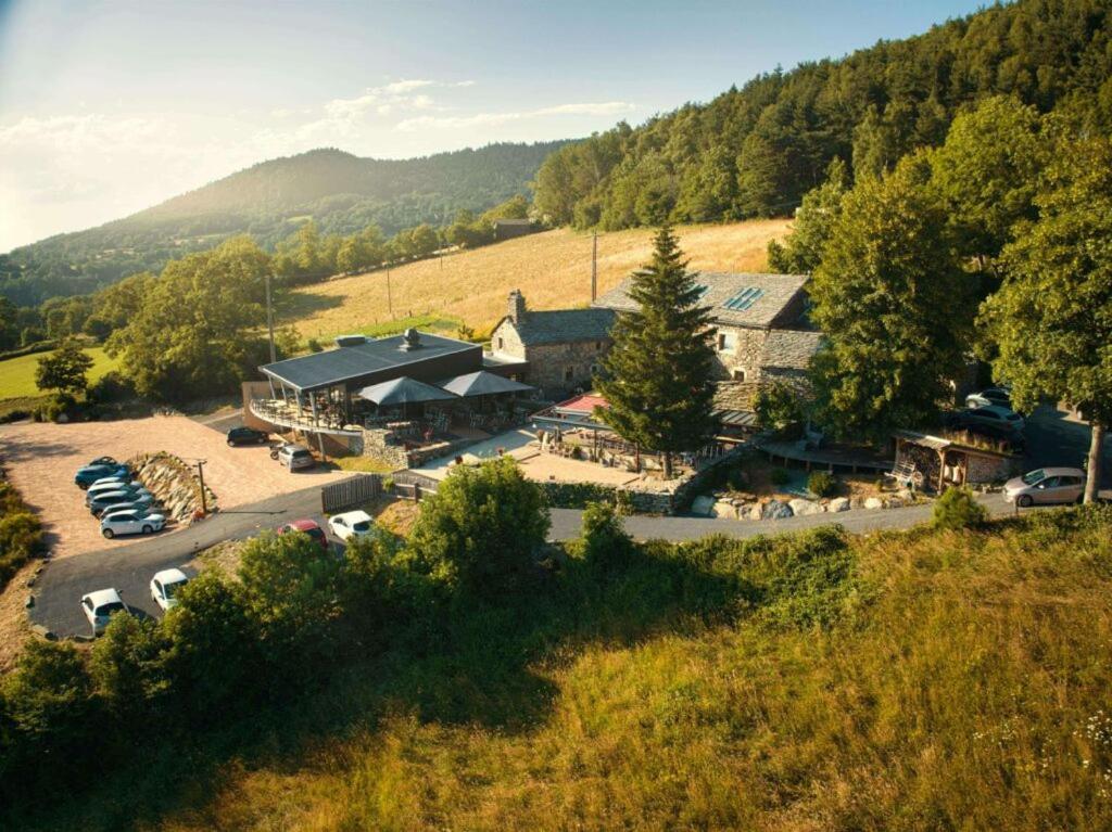 La Ferme Du Bien-Etre Bed & Breakfast Saint-Julien-Chapteuil Eksteriør bilde